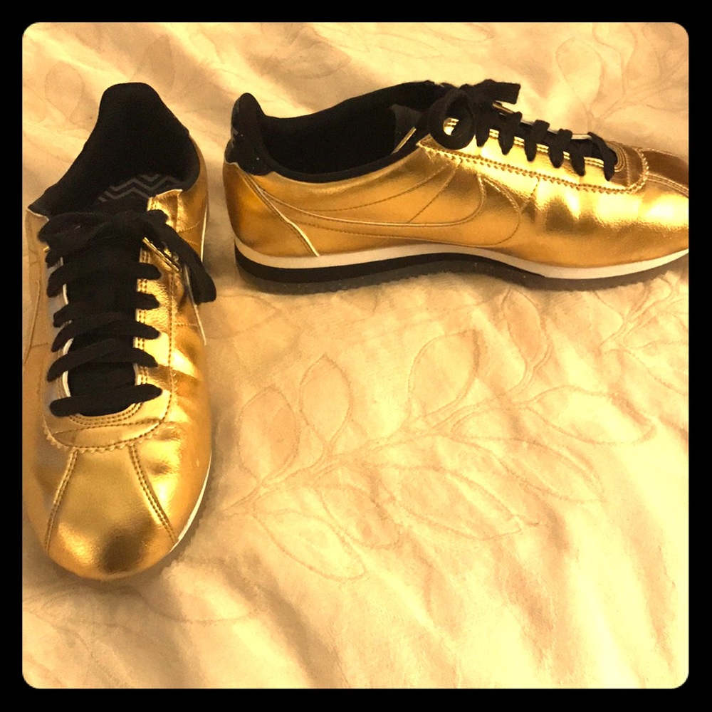 Nike Gold Cortez